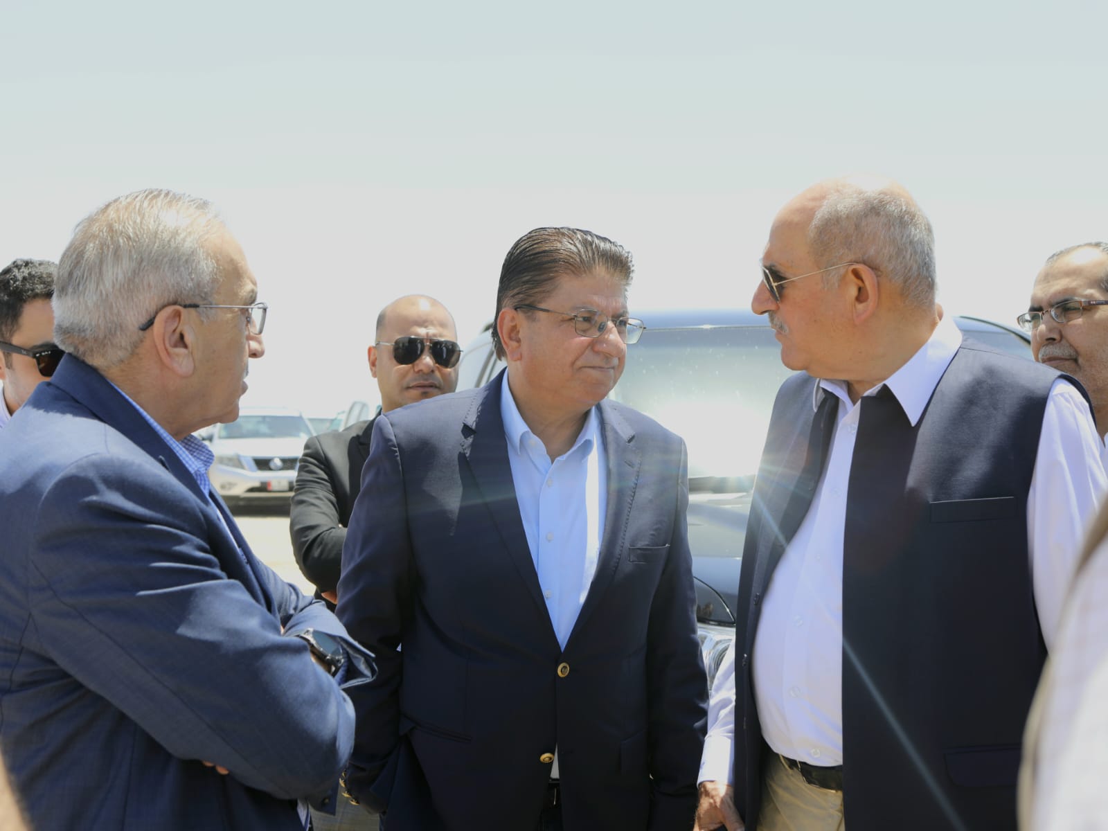 Abu Al-Saman and Al-Dhanibat review the reality of Al-Shidiya Road and study options for its rehabilitation